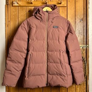 Patagonia Jackson Glacier Jacket in Dulse Mauve Women’s Size Medium